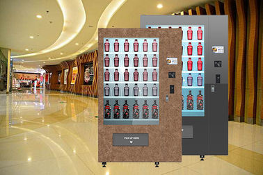 Μηχανή πώλησης μπουκαλιών κρασιού σχεδίου Winnsen με τη ζώνη μεταφορέων συστημάτων ψύξης οθόνης αφής διαφήμισης 32inch